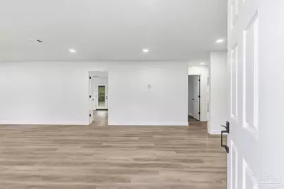 2611 Green Bay Ave, Pensacola, FL 32526 - Photo 5