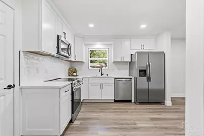 2611 Green Bay Ave, Pensacola, FL 32526 - Photo 15