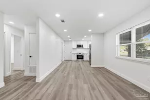 2611 Green Bay Ave, Pensacola, FL 32526 - Photo 11