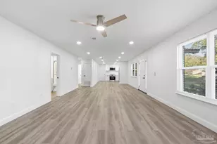 2611 Green Bay Ave, Pensacola, FL 32526 - Photo 9