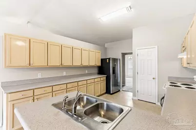 7030 Boo Ln, Pensacola, FL 32526 - Photo 11