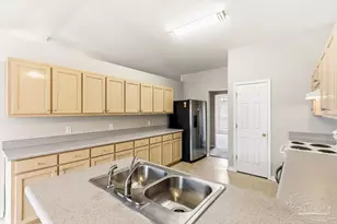 7030 Boo Ln, Pensacola, FL 32526 - Photo 11