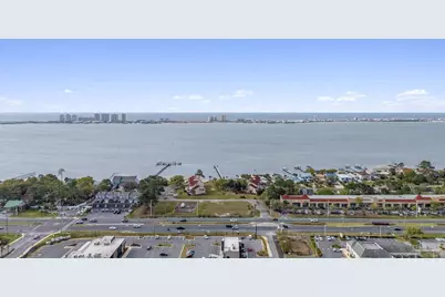 8253 Navarre Pkwy #D200, Navarre, FL 32566 - Photo 43