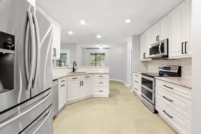 1800 Waterway Dr, Baker, FL 32531 - Photo 5