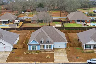 317 Connie Way, Cantonment, FL 32533 - Photo 59