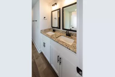 5330 Hidden Pines Cir, Milton, FL 32583 - Photo 15