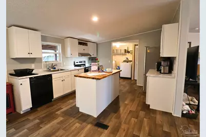 9819 American Farms Rd, Milton, FL 32583 - Photo 3