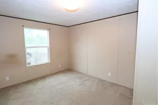 9819 American Farms Rd, Milton, FL 32583 - Photo 9