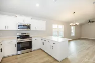 5322 Hidden Pnes Cir, Milton, FL 32583 - Photo 9