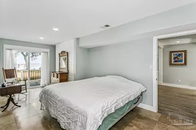4818 Hickory Shores Blvd, Gulf Breeze, FL 32563 - Photo 11