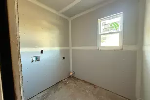 5130 Blackmon Dr, Jay, FL 32565 - Photo 23