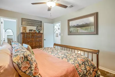 2511 W Kingsfield Dr, Cantonment, FL 32533 - Photo 23