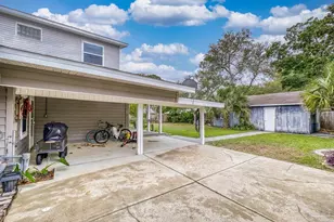 204 Camelia St, Gulf Breeze, FL 32561 - Photo 41