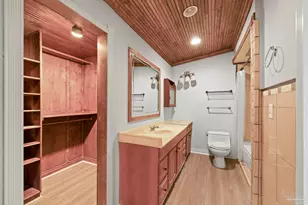 204 Camelia St, Gulf Breeze, FL 32561 - Photo 27