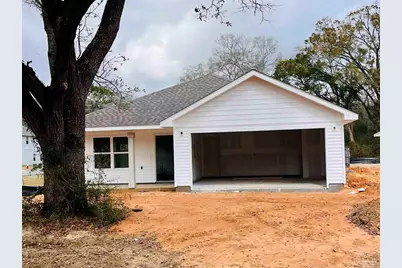 360 McKinnon Ln, Pensacola, FL 32534 - Photo 1