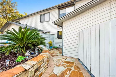 15009 Innerarity Pt Rd, Pensacola, FL 32507 - Photo 5