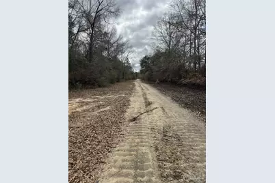 7486 Wild Horse Way, Milton, FL 32570 - Photo 3