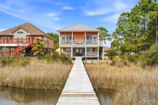 2568 Gulf Breeze Ave, Pensacola, FL 32507 - Photo 3