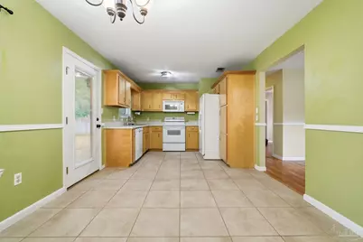 6568 Sinclair St, Milton, FL 32570 - Photo 11