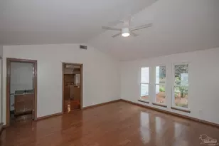 16298 N Shore Dr, Pensacola, FL 32507 - Photo 33
