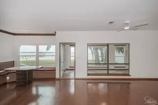 16298 N Shore Dr, Pensacola, FL 32507 - Photo 17