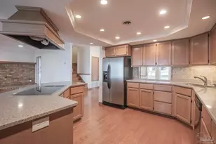 16298 N Shore Dr, Pensacola, FL 32507 - Photo 23