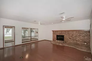 16298 N Shore Dr, Pensacola, FL 32507 - Photo 11