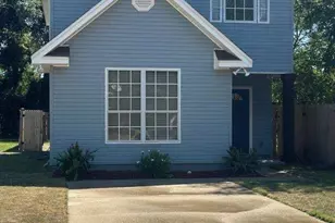 109 E Hatton St, Pensacola, FL 32503 - Photo 1