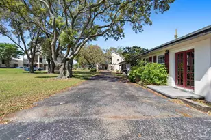 427 Vancouver St, Pensacola, FL 32507 - Photo 5