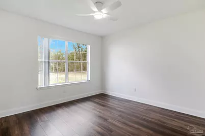 902 Heathrow Dr, Cantonment, FL 32533 - Photo 37