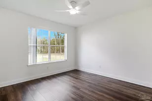 902 Heathrow Dr, Cantonment, FL 32533 - Photo 37