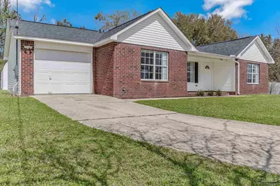 902 Heathrow Dr, Cantonment, FL 32533 - Photo 5