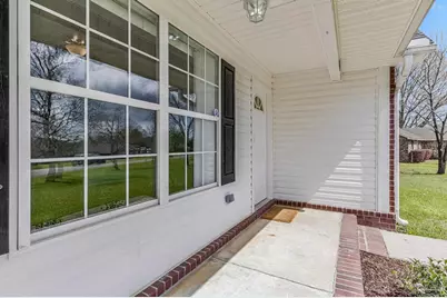 902 Heathrow Dr, Cantonment, FL 32533 - Photo 11