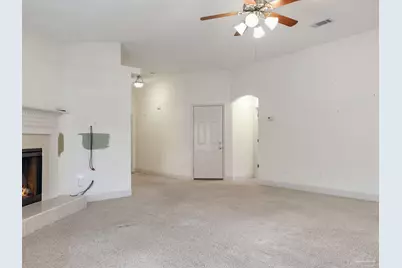 5081 Covington Dr, Pace, FL 32571 - Photo 7