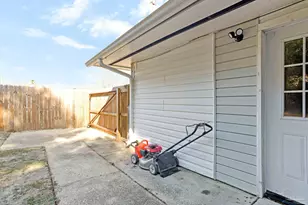 6021 Forest Glen Dr, Pensacola, FL 32504 - Photo 15