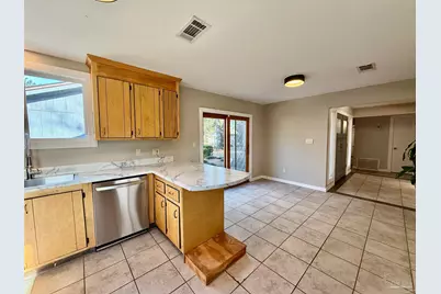 4502 Whisper Way, Pensacola, FL 32504 - Photo 9