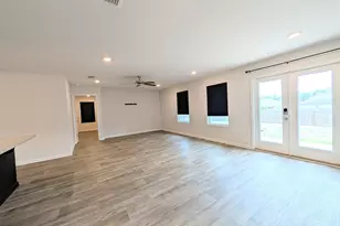 7516 Oak Lake Blvd, Pensacola, FL 32526 - Photo 9