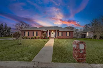 7135 Clearwood Rd, Pensacola, FL 32526 - Photo 1