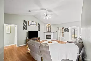 7135 Clearwood Rd, Pensacola, FL 32526 - Photo 13