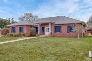 7135 Clearwood Rd, Pensacola, FL 32526 - Photo 1