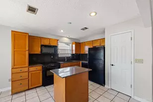 3230 Pins Ln, Gulf Breeze, FL 32563 - Photo 21