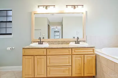 1002 Daffin Rd, Molino, FL 32577 - Photo 29