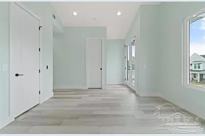 1180 W Intendencia St, Pensacola, FL 32502 - Photo 17