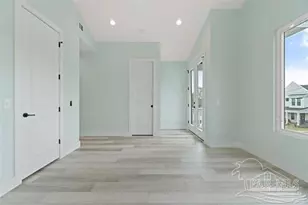 1180 W Intendencia St, Pensacola, FL 32502 - Photo 17