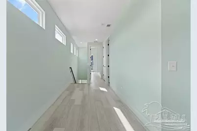 1180 W Intendencia St, Pensacola, FL 32502 - Photo 3