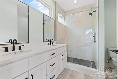 1180 W Intendencia St, Pensacola, FL 32502 - Photo 21