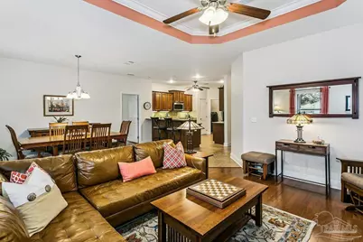 1810 Coast Ct, Gulf Breeze, FL 32563 - Photo 5