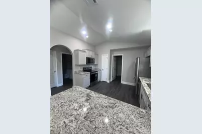 4404 Ellysee Way, Pensacola, FL 32505 - Photo 7