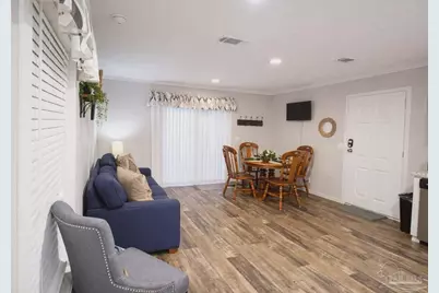 9429 Gulf Beach Hwy, Pensacola, FL 32507 - Photo 7