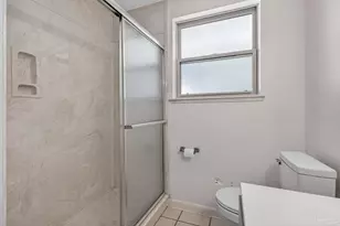 8 Manor Dr, Pensacola, FL 32507 - Photo 27